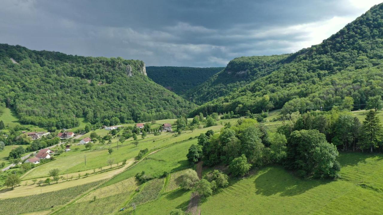 Domaine De Bellevue Gite Du Mont Poupet Marnoz المظهر الخارجي الصورة